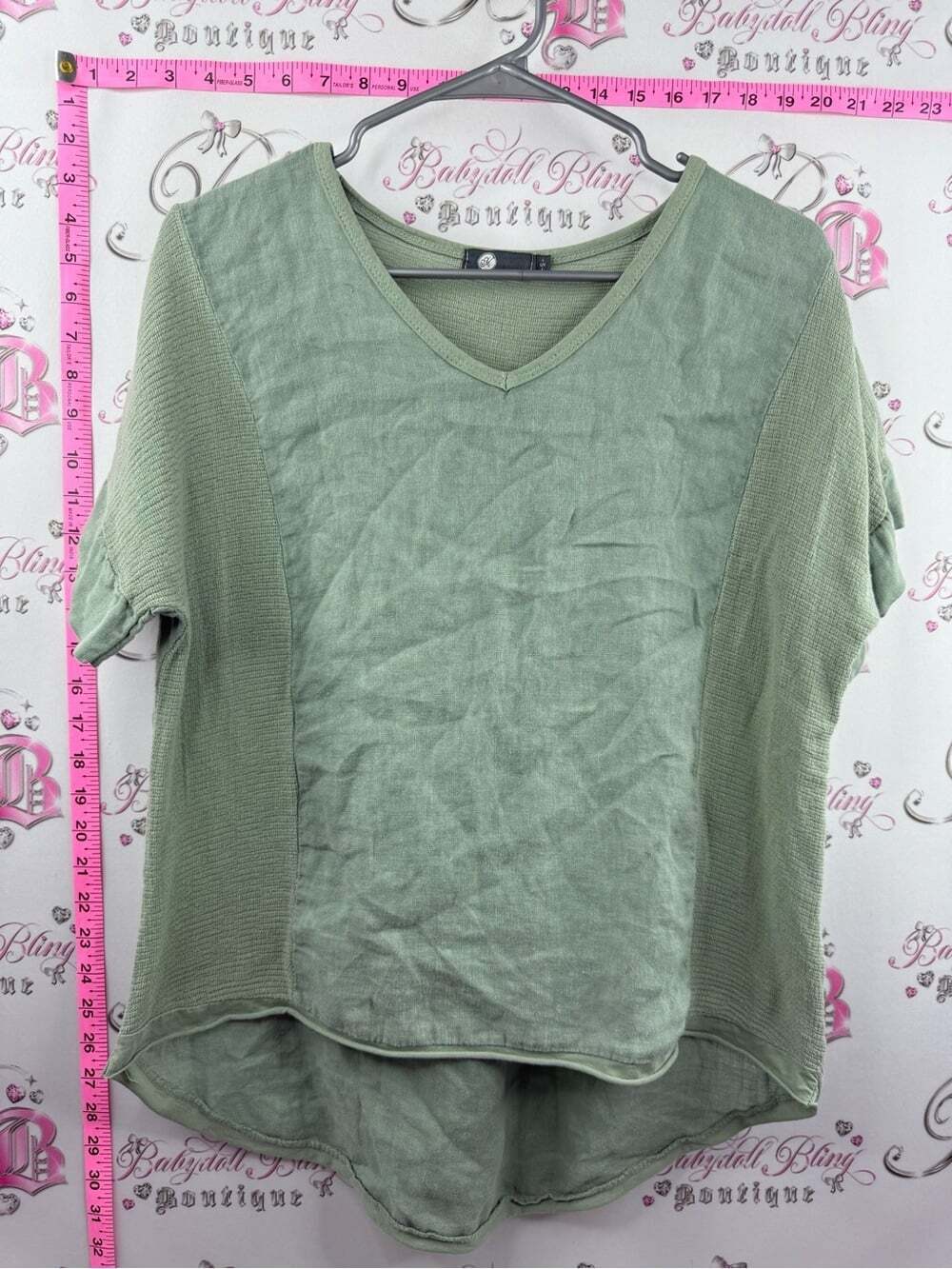 M made in Italy 🇮🇹 linen tshirt top Women's V-Neck Short Sleeve Top - Sage Gre